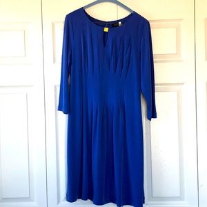 Beautiful blue 3/4 length sleeve dress